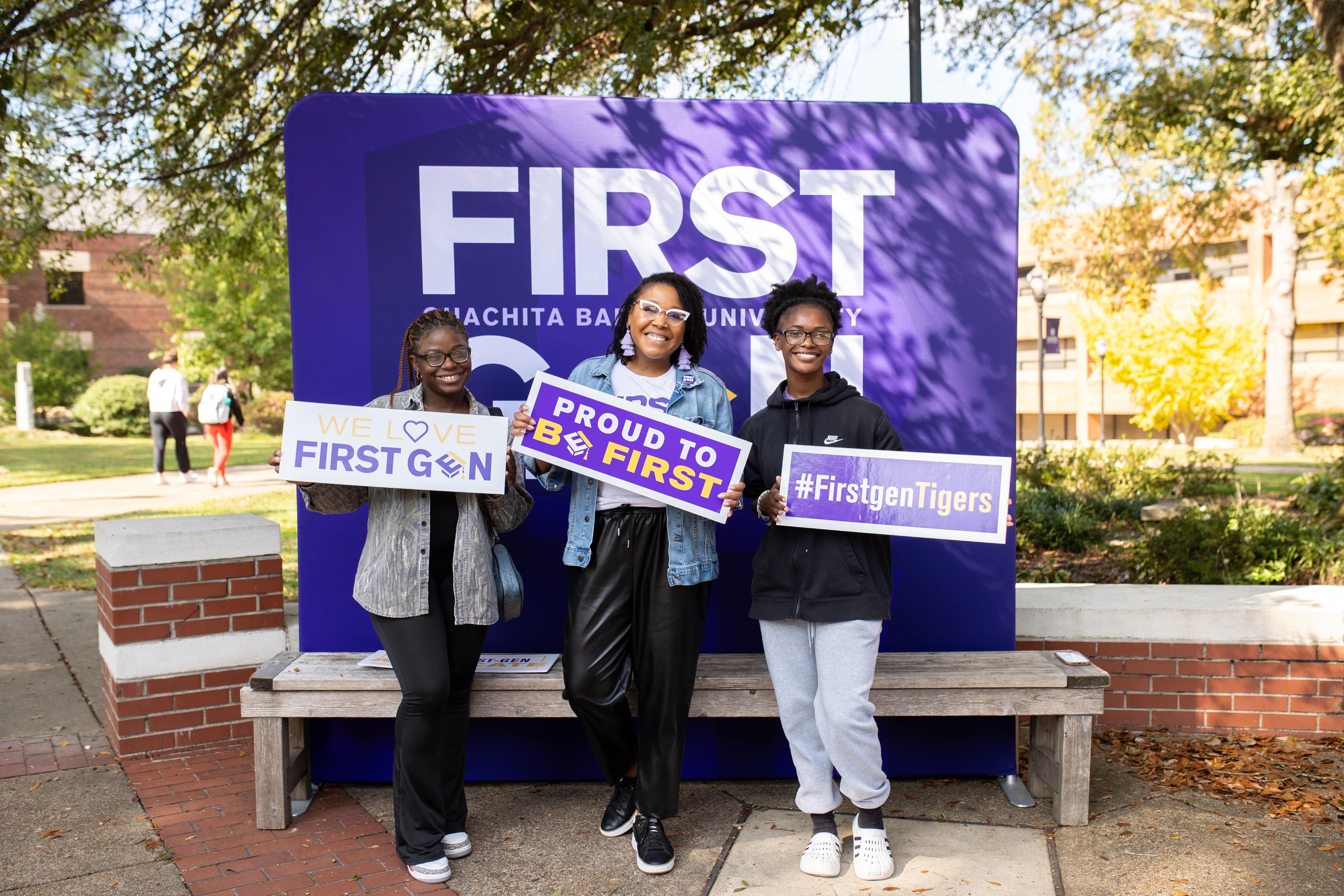 Campus hosts First Gen Purple Plaza Party. Photo by Meghann Bledsoe.